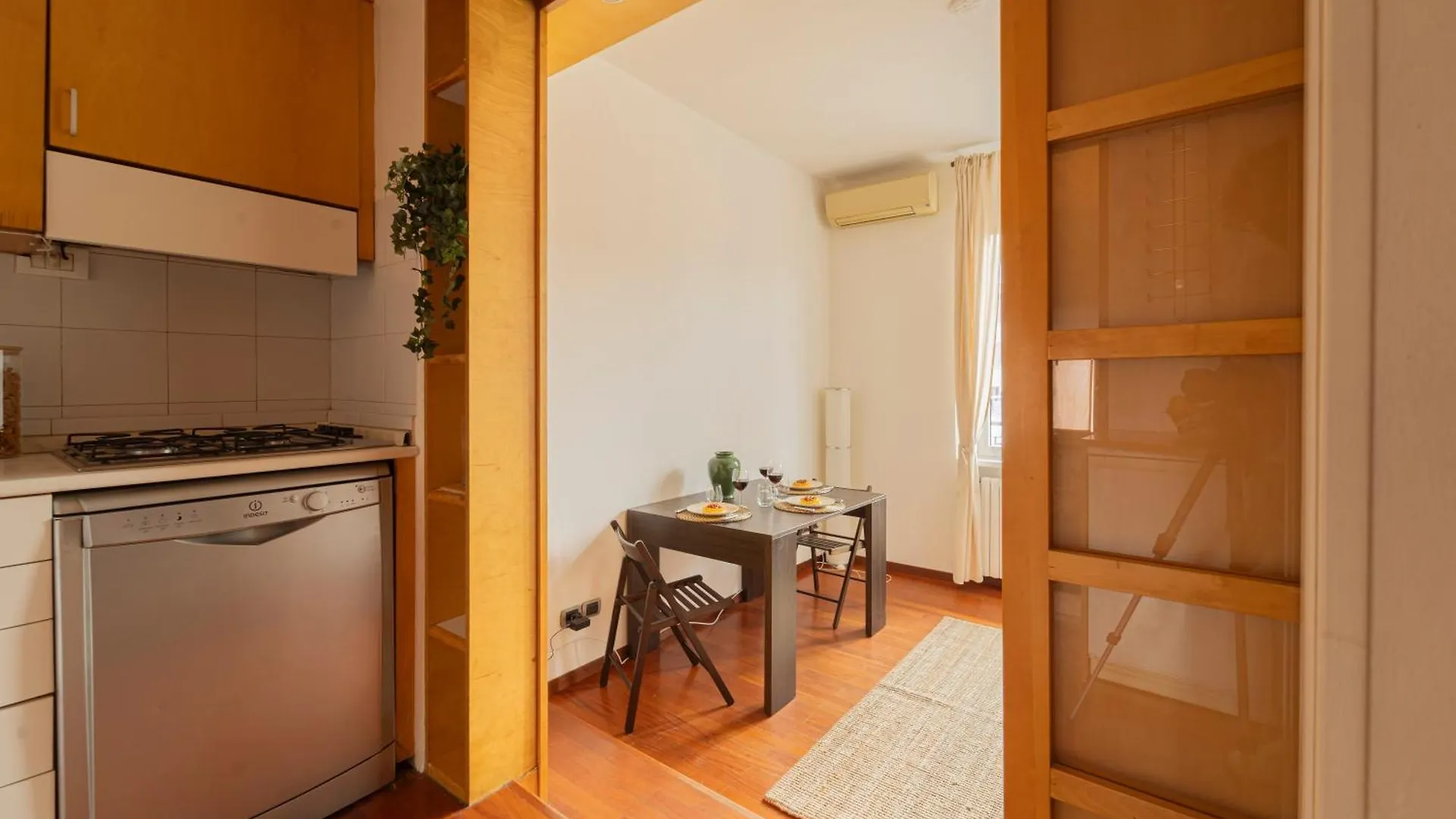 I Host Apartment - Vettabbia 1 Milan